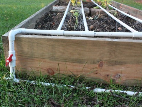 drip irrigation raised bed